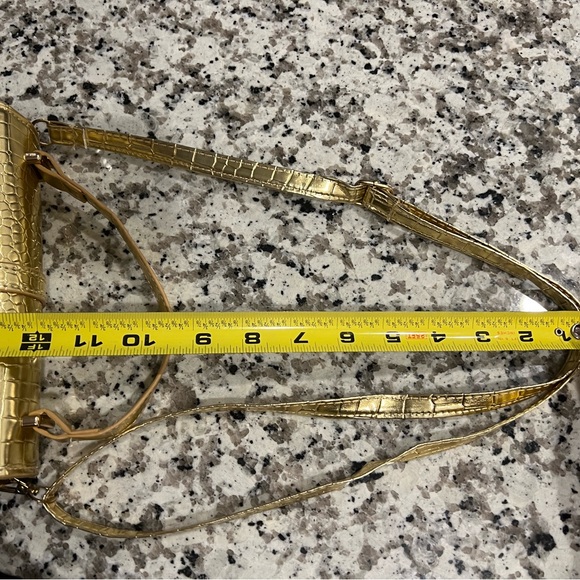 Gold Metallic Croc Embossed Purse NWOT - Picture 13 of 15